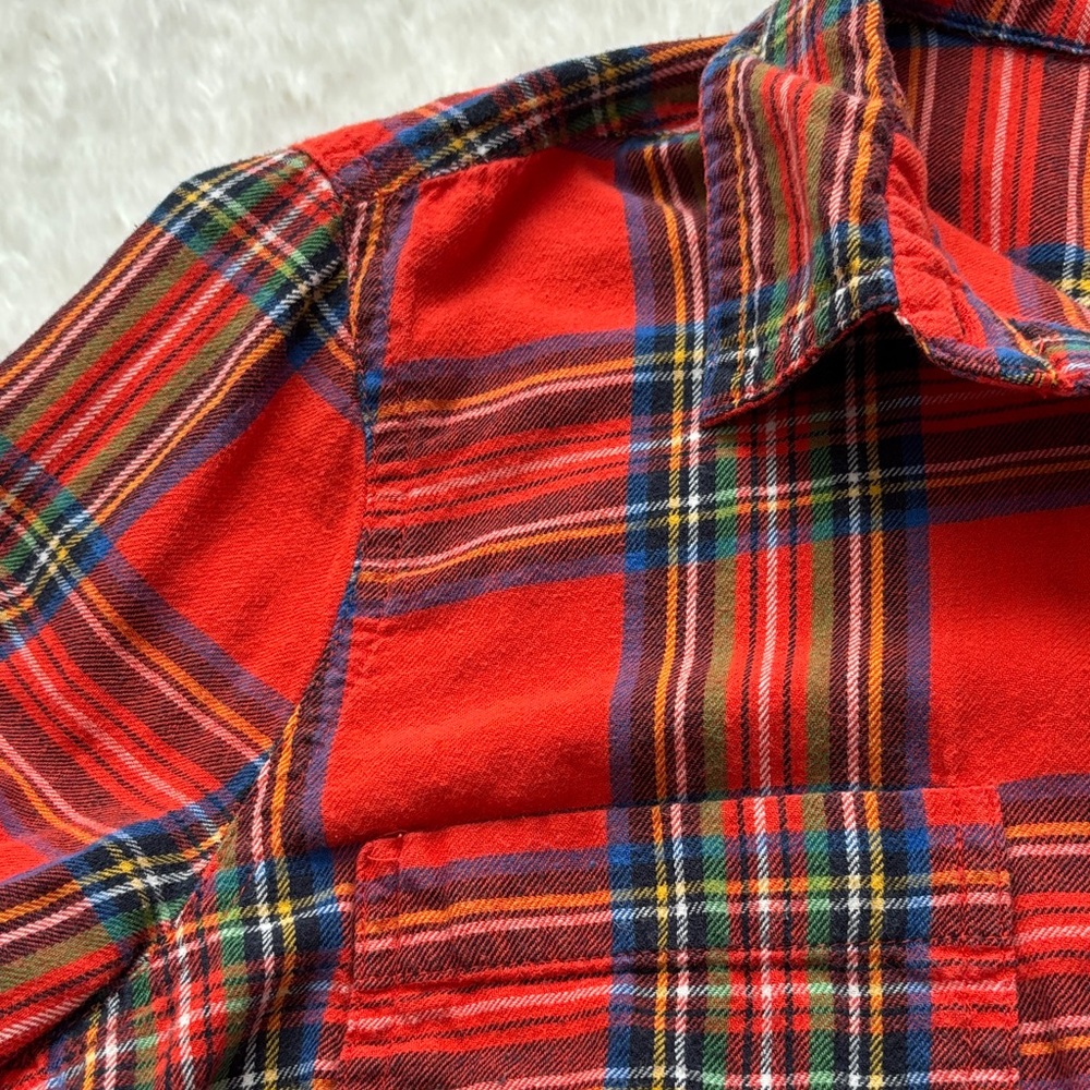 Cotton Old Navy Vibrant Red Plaid Shirt. Great for Fall or Christmas. Comfy/Cozy - Picture 2 of 6